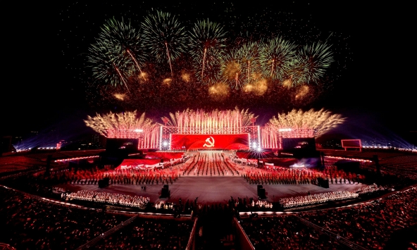 Concert pháo hoa quốc gia do Sun Group tài trợ: Vì sao bùng nổ đến vậy?