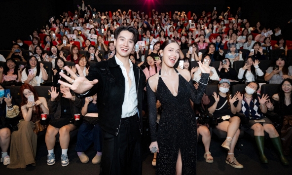 Nam thần Keng Harit và người đẹp Jackie đến Việt Nam quảng bá phim Người Đẹp Và Quái Lạ 