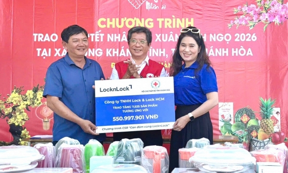 'Can đảm cùng LocknLock': Hành trình chở hơi ấm Tết, gửi trọn nghĩa tình tới bà con khó khăn