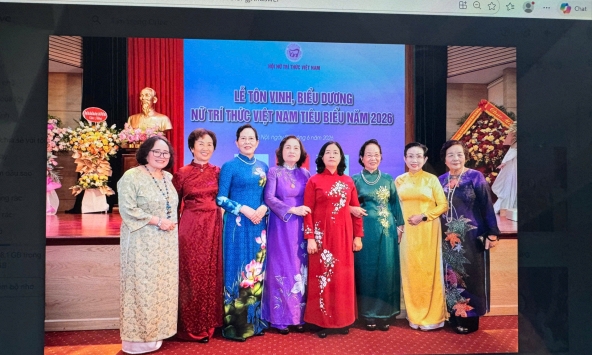 Hãy xem tri thức là món quà lớn nhất dành cho phụ nữ: Từ trao quyền tri thức đến phát triển bền vững trong kỷ nguyên số