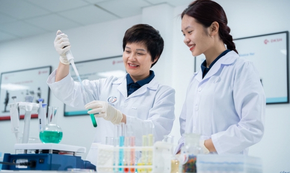 Khoa học – công nghệ trong thời kỳ mới và vai trò của nữ trí thức