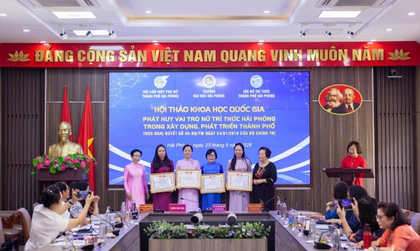 Nữ trí thức Hải Phòng: Năng động để tạo khác biệt
