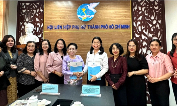 Hội LHPN TPHCM và Hội Nữ trí thức TPHCM tăng cường phối hợp phát triển nguồn nhân lực nữ