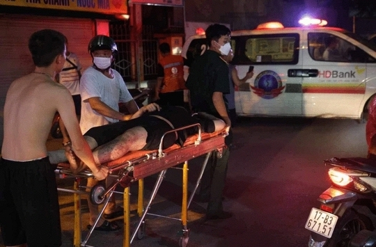 Cháy chung cư mini ở Hà Nội: 54 nạn nhân được đưa đi cấp cứu, hơn 10 người tử vong ngoại viện