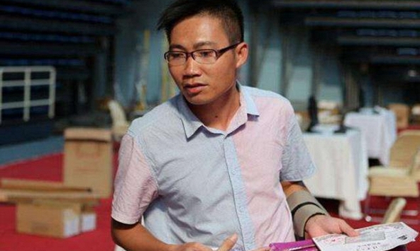 Thanh niên từ chối ĐH Bắc Kinh, quyết thi lại 9 lần chỉ để vào Thanh Hoa: Tất cả vì hai chữ 'chấp niệm'!