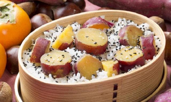 Khoai lang tuy rẻ nhưng giàu chất dinh dưỡng, mang lại 5 lợi ích lớn