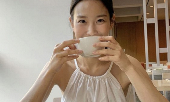 Dạ dày luôn khỏe nếu bạn biết uống 4 loại nước, ăn thêm “3 vàng - 2 trắng” này