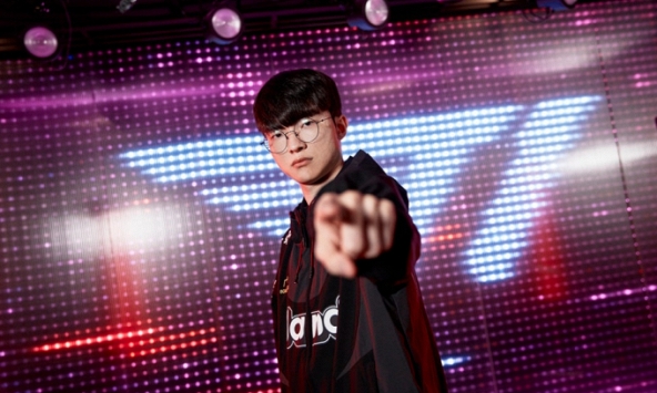 Faker và T1 là niềm hy vọng cuối cùng của người Hàn, LPL đang quá mạnh?