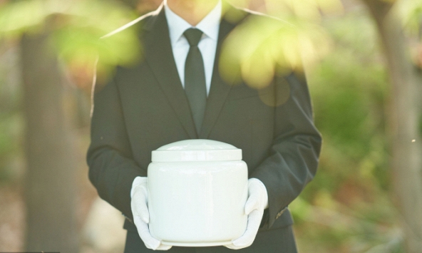 Lò hỏa táng Nhật Bản bán lại tro cốt của người quá cố kiếm hơn 7 tỷ đồng, nguyên nhân thực sự khiến nhiều người vẫn ủng hộ