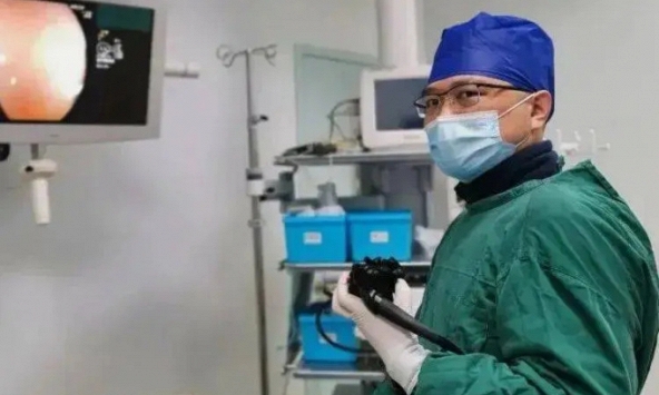 Không cắt polyp ruột, 1 năm sau người phụ nữ hối hận vì nó đã thành ung thư