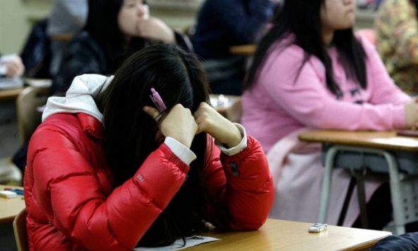 Phim tài liệu 'bóc trần' sự thật khắc nghiệt về kỳ thi ĐH ở Hàn Quốc: Có những đứa trẻ bình thường, nỗ lực mấy cũng không được đền đáp