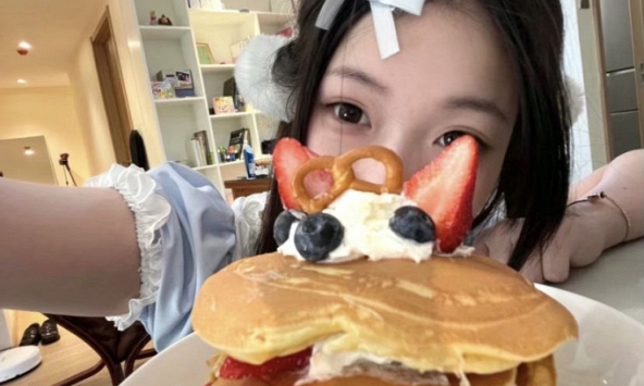 Mứt Tết, bánh kẹo ngọt hấp dẫn nhưng nhớ chú ý 4 điểm này kẻo càng ăn càng hại sức khỏe