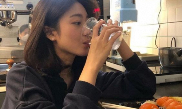 6 việc làm ngay sau bữa ăn tưởng tốt nhưng đang âm thầm “bòn rút” tuổi thọ, đánh răng cũng trong danh sách