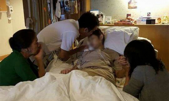 Bé gái 13 tuổi đã suy thận nặng, bác sĩ lắc đầu: uống nó như nước thì người lớn cũng không chịu nổi