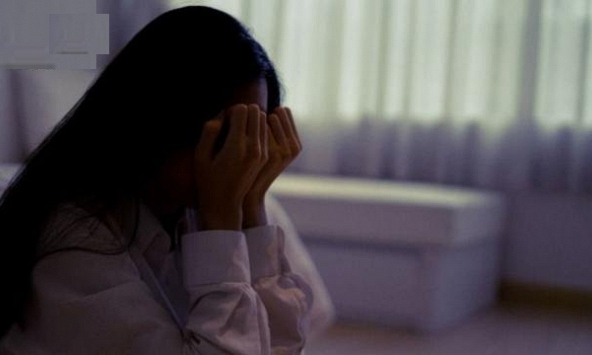 Người phụ nữ tỉnh dậy bỗng trở thành đứa trẻ, khóc đòi mẹ, bác sĩ cảnh báo hãy cẩn thận với hiện tượng này