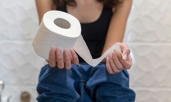 Bác sĩ tiết lộ điều bạn nên làm mỗi khi đi vệ sinh, nghe kinh dị nhưng có lợi cho sức khỏe