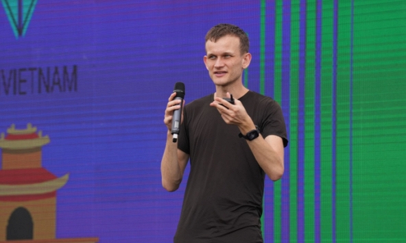 Nhà sáng lập Ethereum xuất hiện và phát biểu tại sự kiện ETH Vietnam 2024