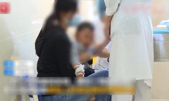 Bé 1 tuổi bị suy gan vì 1 thói quen nấu nướng xấu của nhiều gia đình