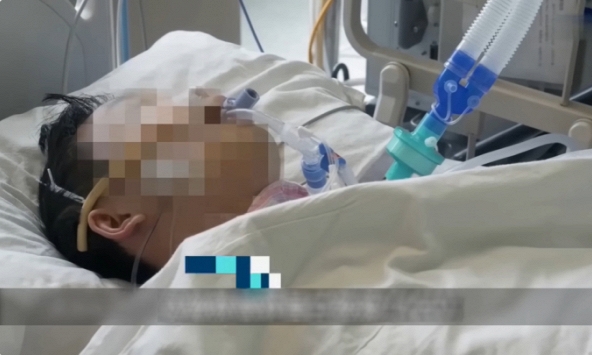 Chàng trai 24 tuổi suýt liệt tứ chi vì thói quen mỗi đêm của nhiều người