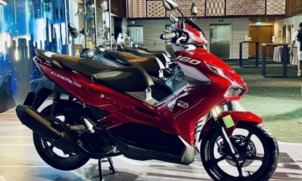 3 mẫu Honda Air Blade giá giảm dưới mức đề xuất, riêng mẫu đắt nhất giá chênh tiền triệu