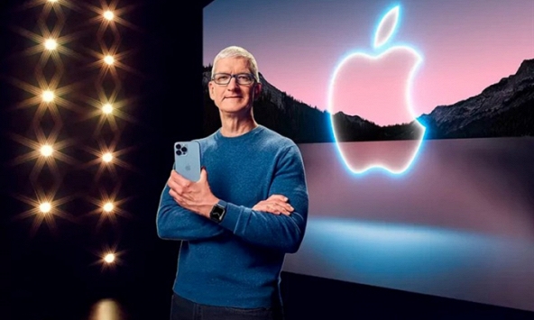 Những điều ít biết về Tim Cook: CEO quyền lực của đế chế Apple, tài sản 2.1 tỷ USD nhưng không lập gia đình vì một lý do 