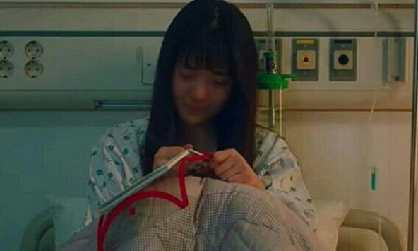 Cô gái 28 tuổi hối hận khi biết có khối u tử cung 8cm vì đánh đổi 2 thứ cho công việc