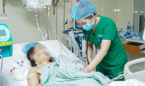 Cô gái 21 tuổi vỡ gan sau tai nạn giao thông