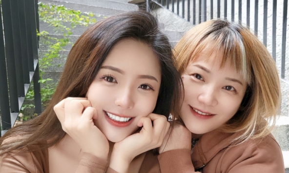 Con gái thi đại học chỉ đạt điểm trung bình, bà mẹ phấn khởi lên mạng khoe lại được cả nước chúc mừng nhiệt liệt, lý do vì sao? 