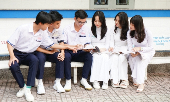 Đây là tỉnh thành giỏi ngoại ngữ nhất Việt Nam, 8 năm liền 'bất khả chiến bại'!