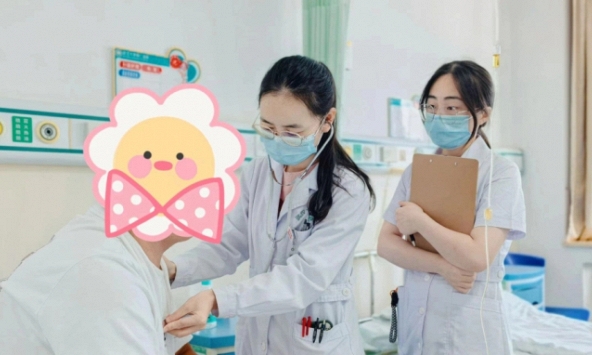 Người đàn ông bị suy thận cấp vì xem nhẹ một triệu chứng nhiều người cùng gặp sau bữa ăn