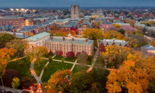 Không phải Harvard hay Cornell, đây mới là trường hạnh phúc nhất nhóm Ivy League: Lý do khiến nhiều người bất ngờ 