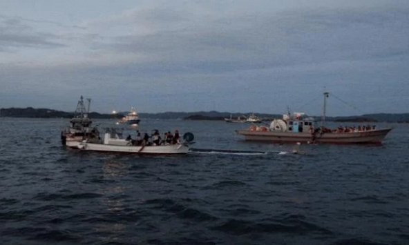 Vụ chìm tàu từng gây rúng động Nhật Bản: Giữa đại dương bao la, tại sao 52 học sinh tiểu học thoát nạn mà không ai bị thương?