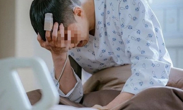 Chàng trai 21 tuổi đã cùng lúc mắc huyết áp cao, suy thận nặng vì 5 thói quen biết sai nhưng khó sửa