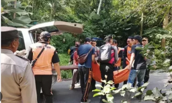 Chụp ảnh 'check in' tại thác nước nổi tiếng Bali, du khách tử vong thương tâm ngay trước mặt bạn gái