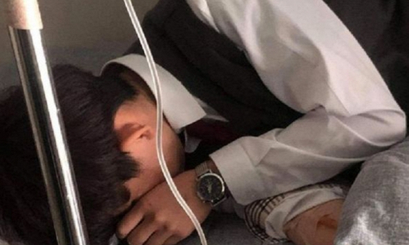 30 tuổi đã nhận “án tử” ung thư đại trực tràng giai đoạn cuối, bác sĩ thở dài: Có 4 món dễ gây bệnh thì đều mê