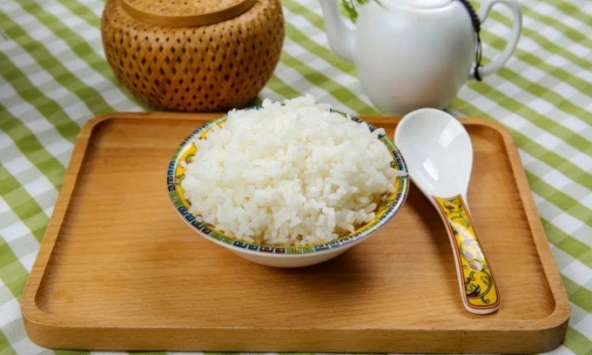 Nên ăn thức ăn thừa hay không?