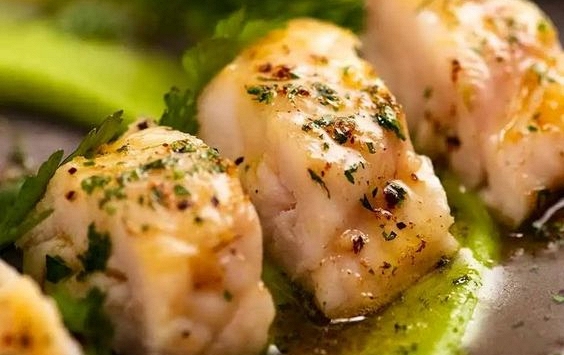 Ăn 1 loại thực phẩm, người phụ nữ ung thư buồng trứng 20 năm không tái phát