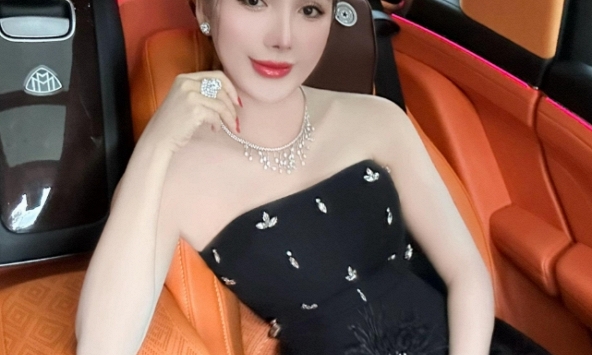 Phú bà miền Tây chơi kim cương, đồ hiệu đổ đống, sống trong lâu đài, nhưng gọi là “sang” thì thôi nhé