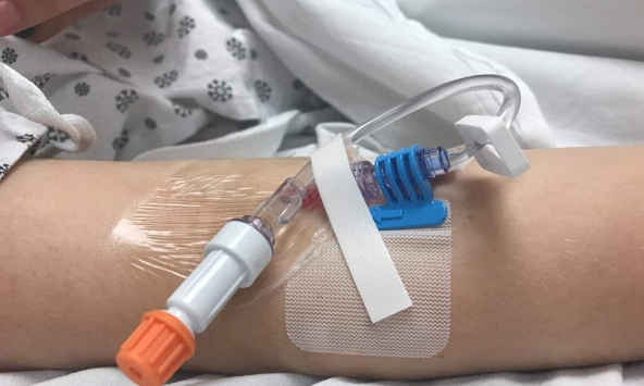 Bé gái 12 tuổi chẳng làm gì cũng mệt rã rời, mẹ cho đi khám mới phát hiện tất cả các cơ quan đều thiếu 1 thứ…