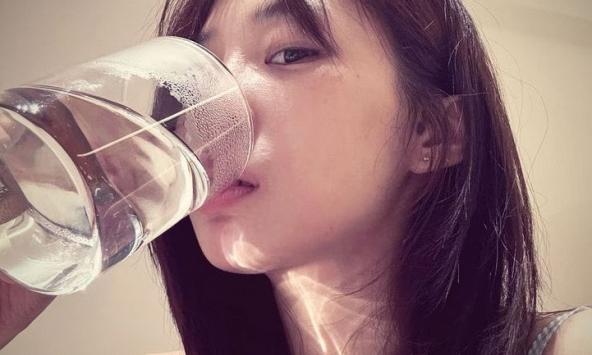 4 việc làm trước khi đi ngủ khiến mạch máu bị bịt kín, sớm 'cứng như đá: Nhiều người tưởng tốt