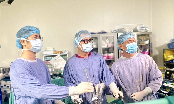 Người đàn ông nôn mửa, vỡ thực quản suýt chết sau khi uống thứ nước 'vạn người mê'