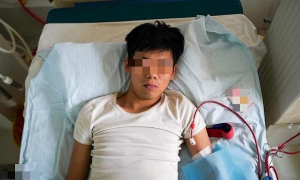 Người đàn ông 30 tuổi tử vong vì suy thận: Bác sĩ tìm ra thủ phạm là 2 món 'vạn người mê' mỗi tối