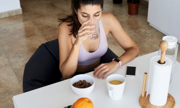 Tập luyện trước ăn sáng sẽ đốt được nhiều mỡ hơn tập sau khi ăn