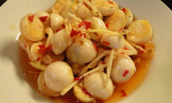 Lan man cà riềng, cà tỏi