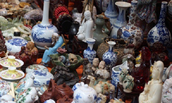 Đồ cổ dễ gây chia rẽ tình cảm trong gia đình