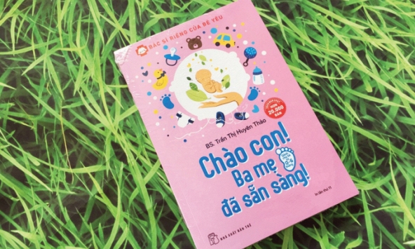'Chào con! Ba mẹ đã sẵn sàng!'