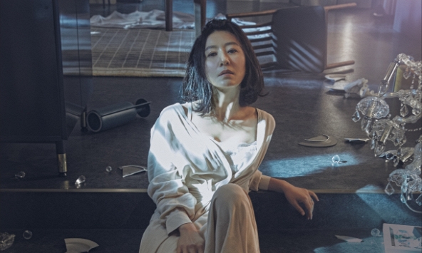 “Thế giới hôn nhân”: Nỗi ám ảnh của nhân vật Sun Woo có còn phù hợp với xã hội ngày nay?