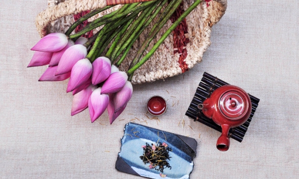 Trà sen, phong cách tao nhã của người Hà Nội cũ