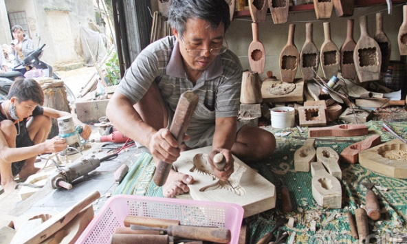 Rộn ràng tiếng đục Thượng Cung