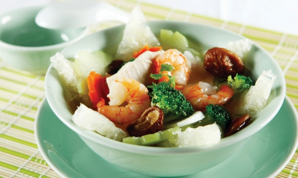 Canh bóng nấu thập cẩm